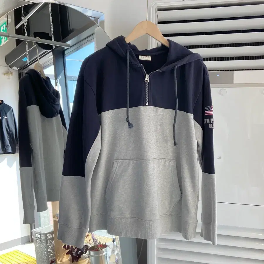 후아유 반집업 후드티 M(95-100) How A U Hoody