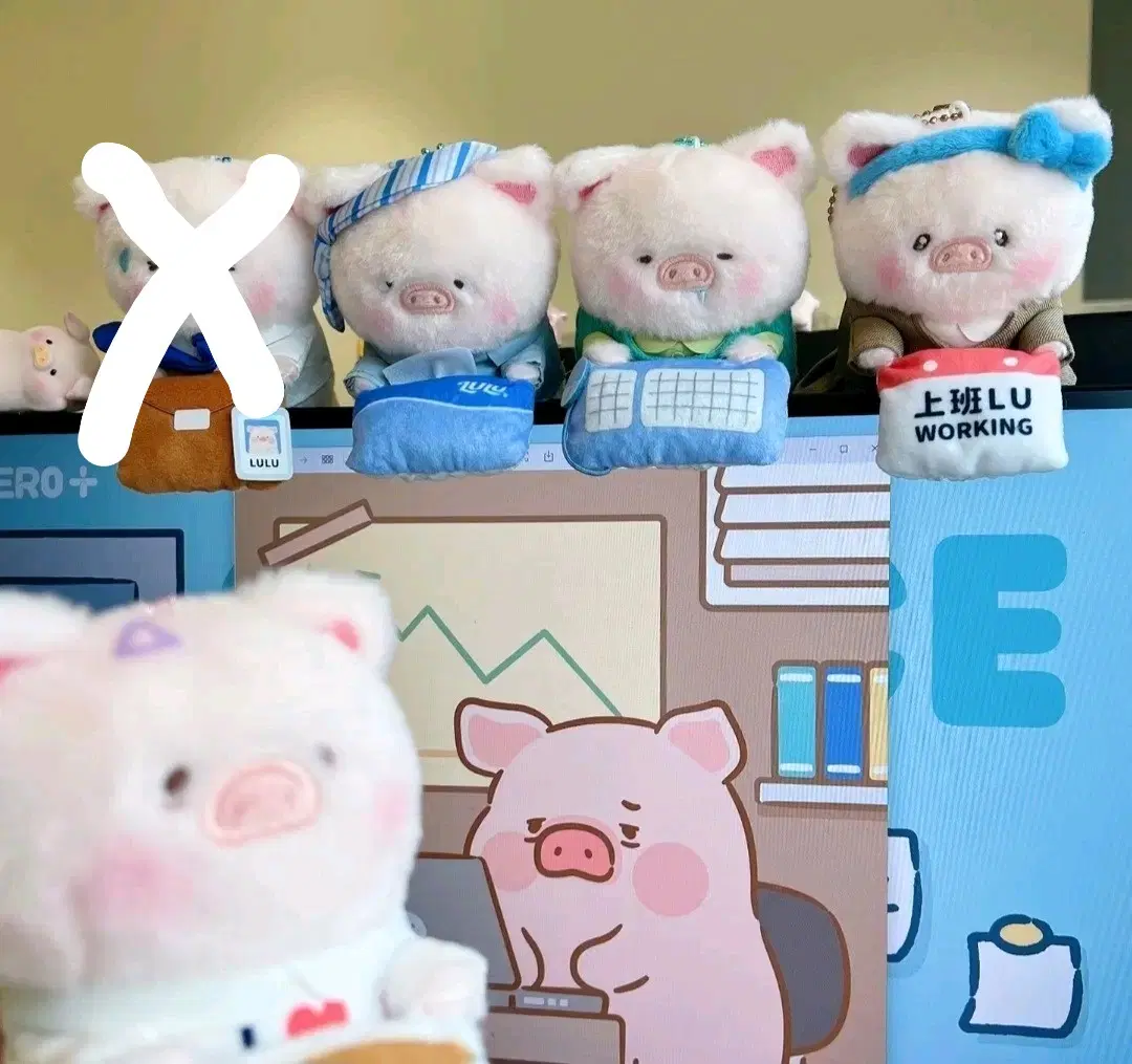 루루 더 피기 직장인 시리즈 모니터 인형 키링
