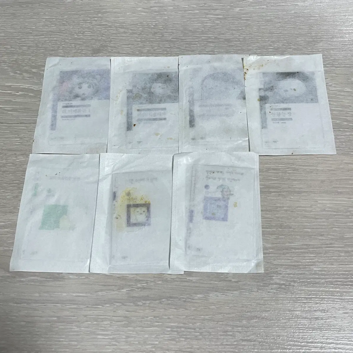 민음사빵 책갈피 동물농장 자기만의방 레미제라블 변신시골의사 숲의소실점 나쁜소년 당신의세계는 일괄
