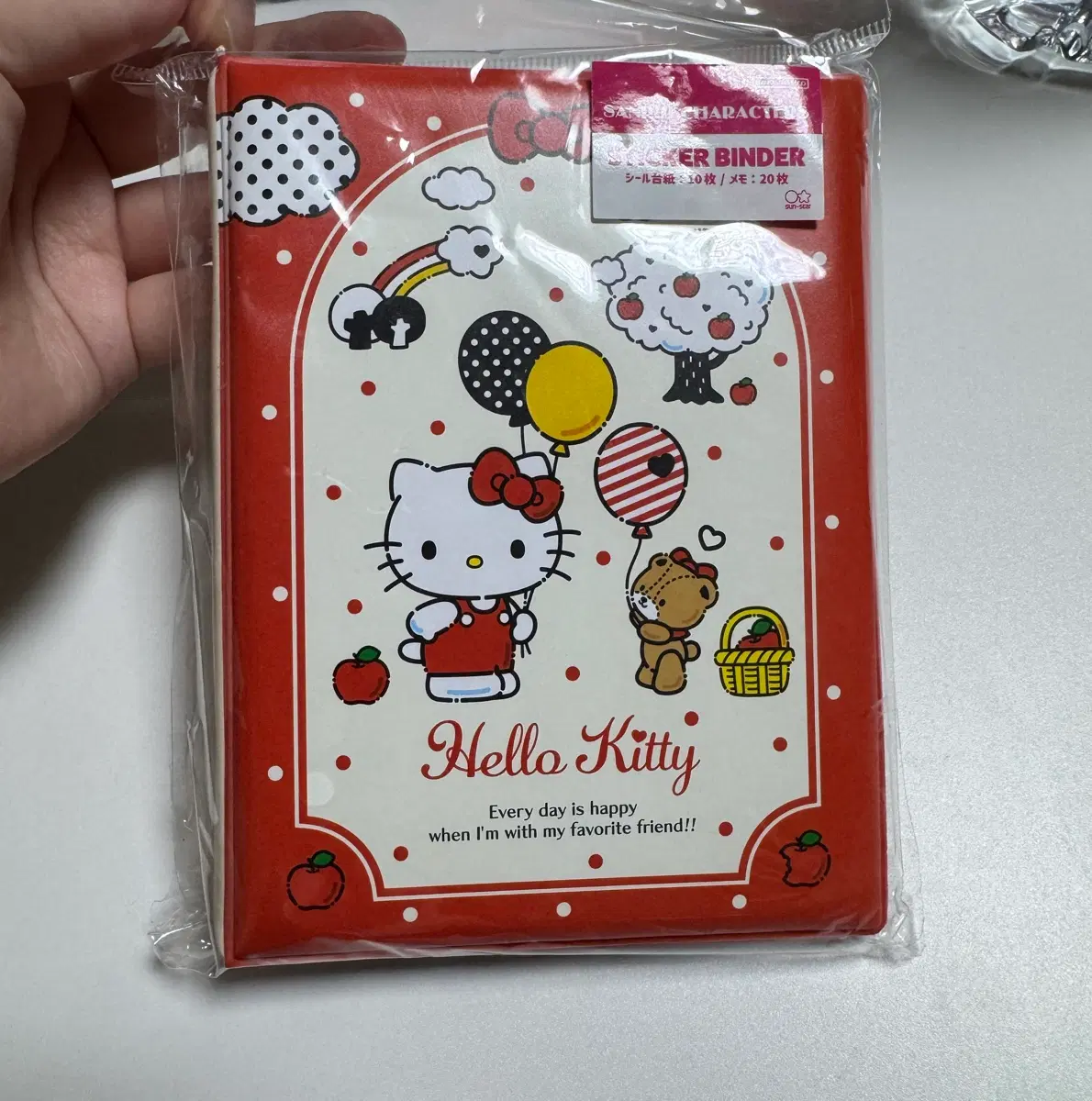 정품 헬로키티 스티커 바인더 새상품 미개봉 판매중