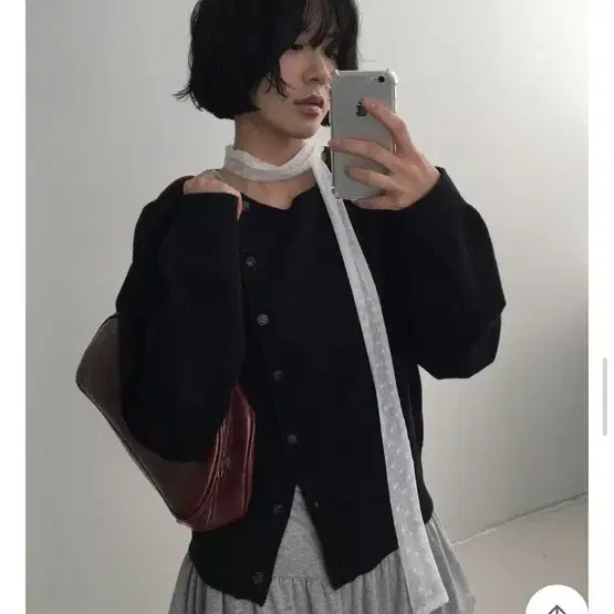 데일리쥬 블리디 라운드넥 언발 가디건