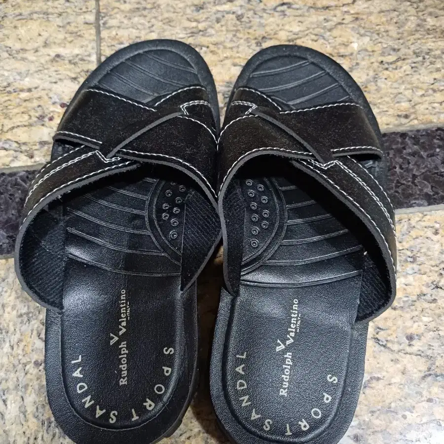 260  새상품  슬리퍼