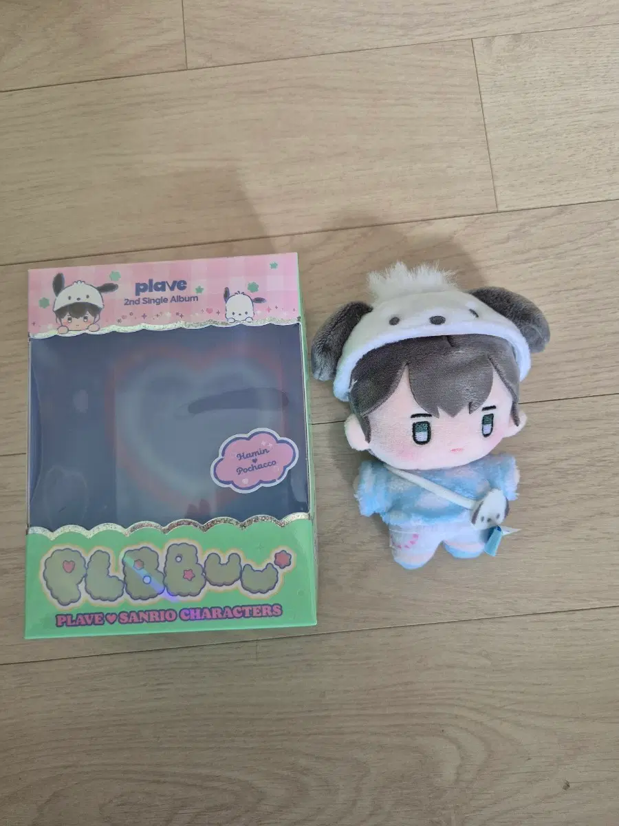 플레이브 플뿌우 뿌우 하민 인형앨범