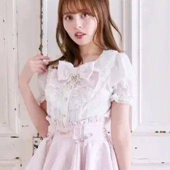 리즈리사 백 레이스업 요크 블라우스 핑크