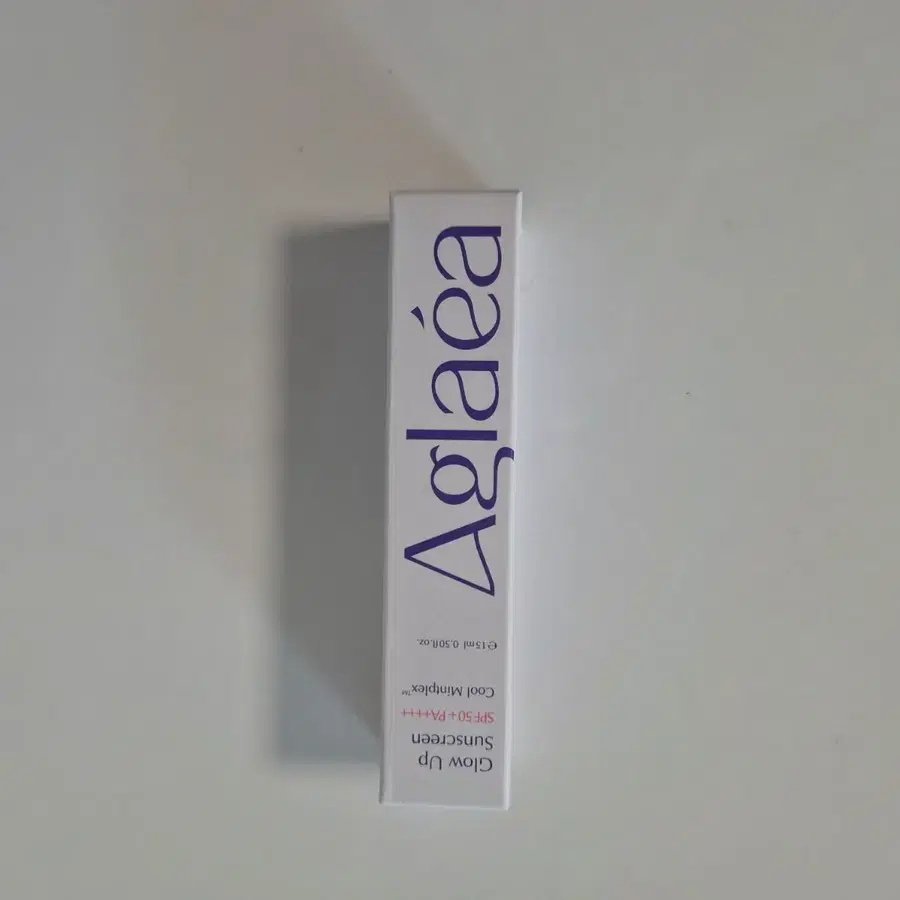 새제품)아글레아 휴대용 수분 쿨링 선스크린 SPF50+ 15ml