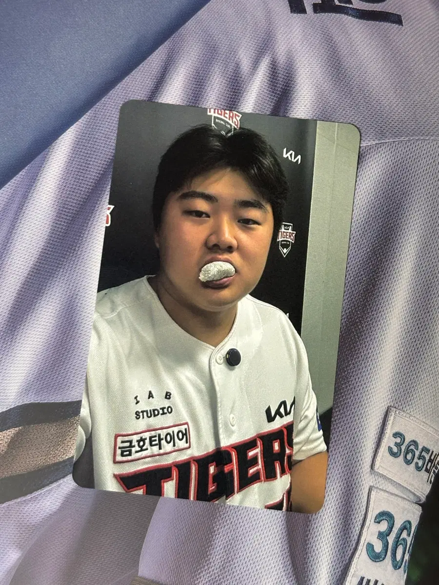 더그아웃포카! 한재승!이랑 김주원 교환하고싶숨니다!