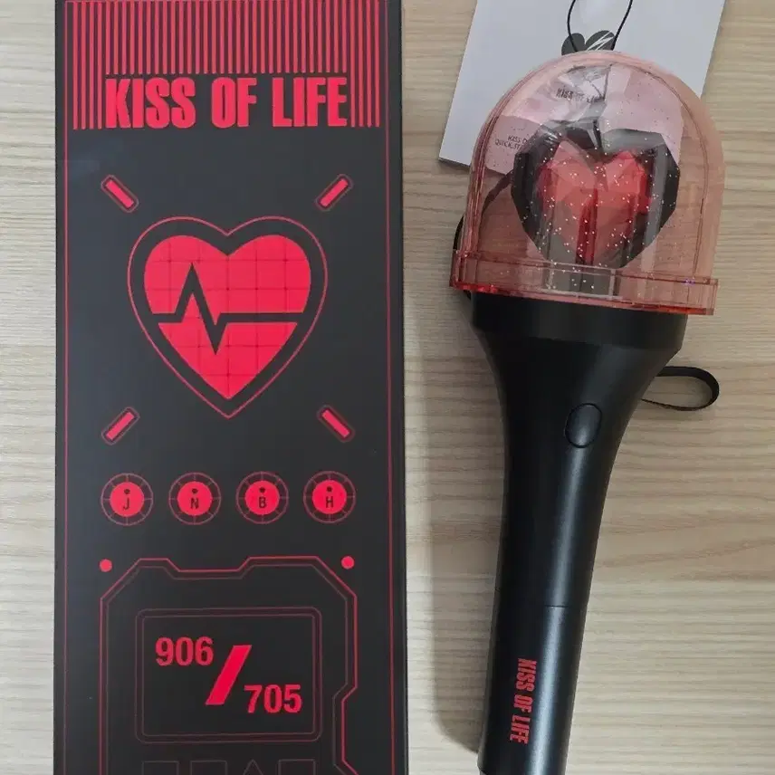 キスオブライフ kiss of life 応援棒