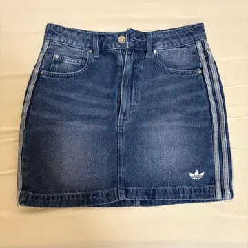 adidas 데님 미니 스커트