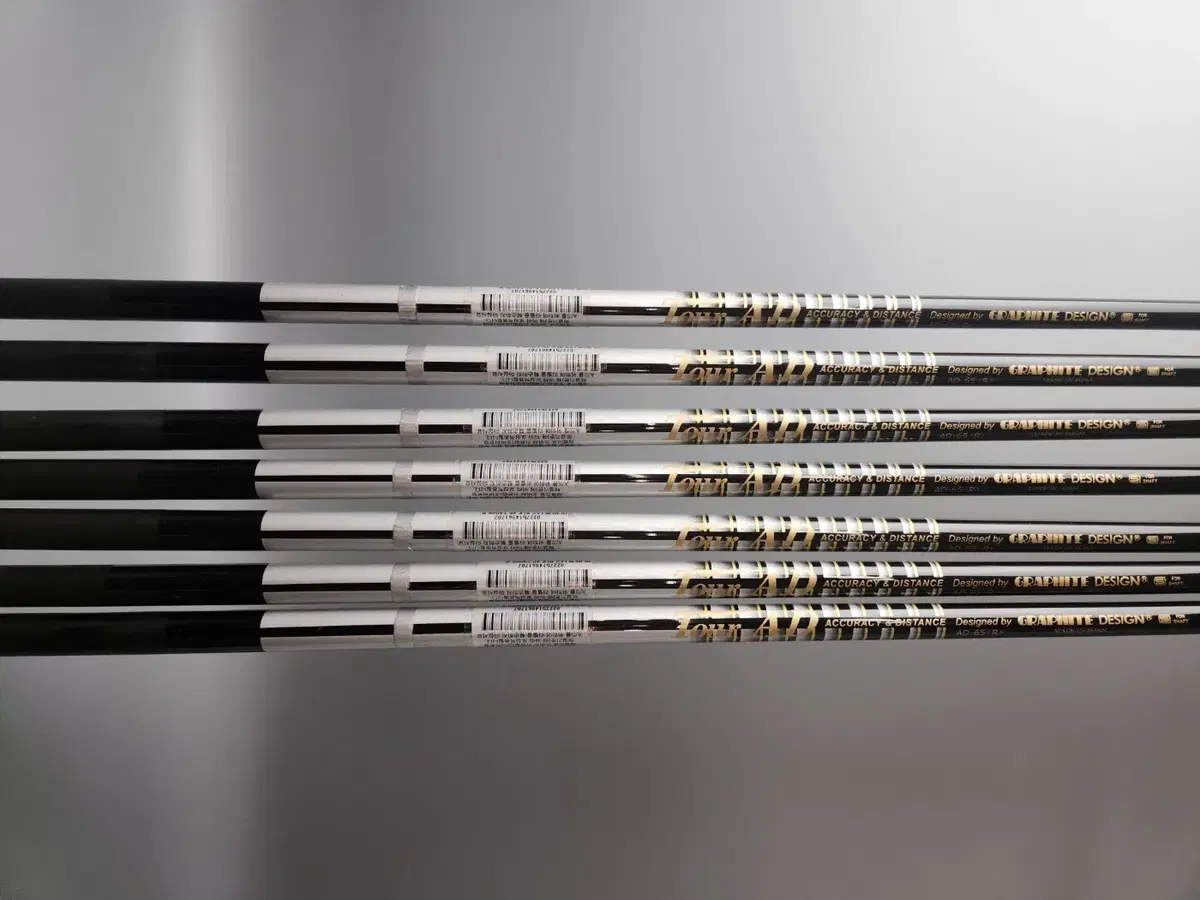 투어AD AD-65R 아이언 골프채 그라파이트 샤프트 4-P 블랙