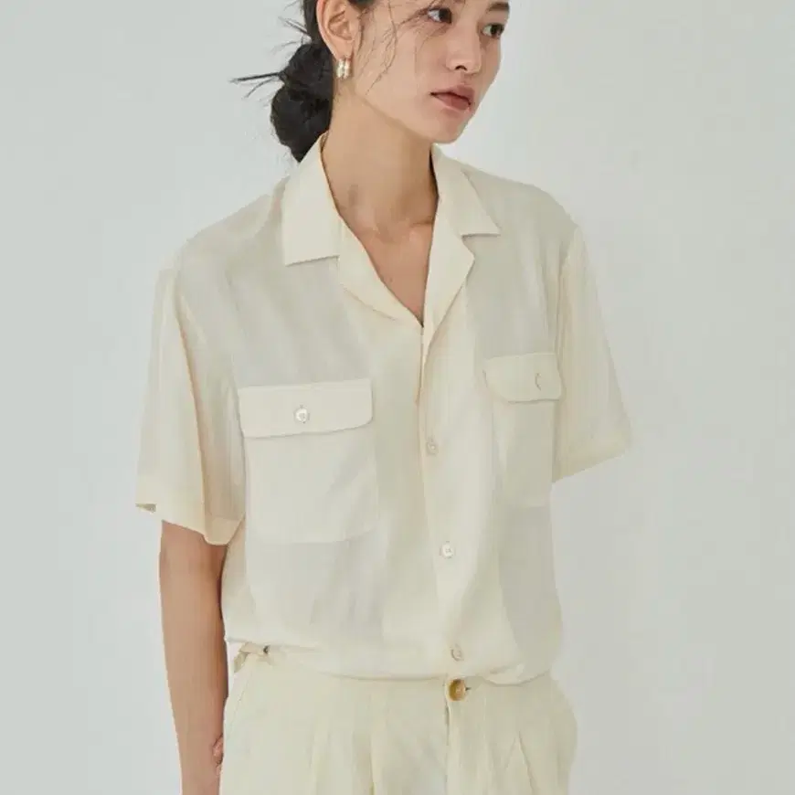 얼바닉30 30 ANTIQUE BLOUSE 앤티크 블라우스