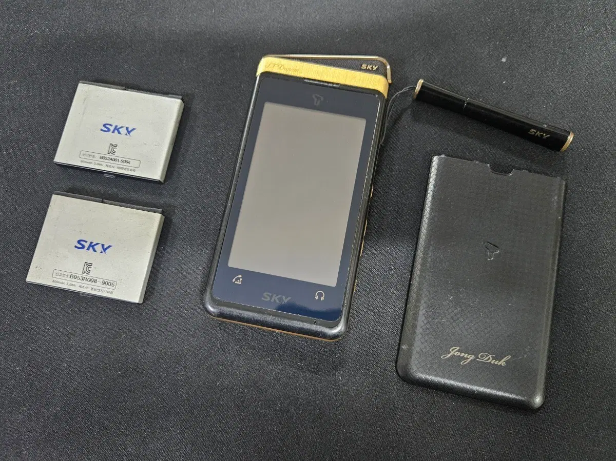 소장용 올드폰 듀퐁폰 골드 팝니다. IM-U510LE