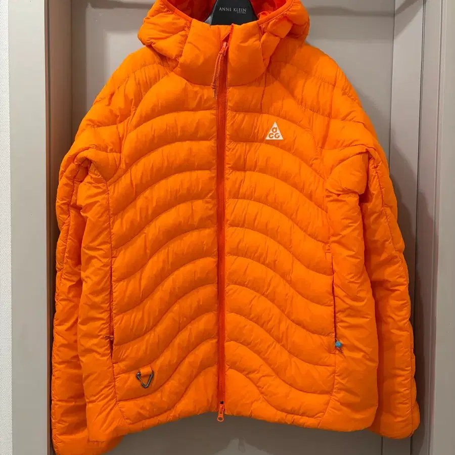 나이키 ACG 라바플로우 패딩 M
