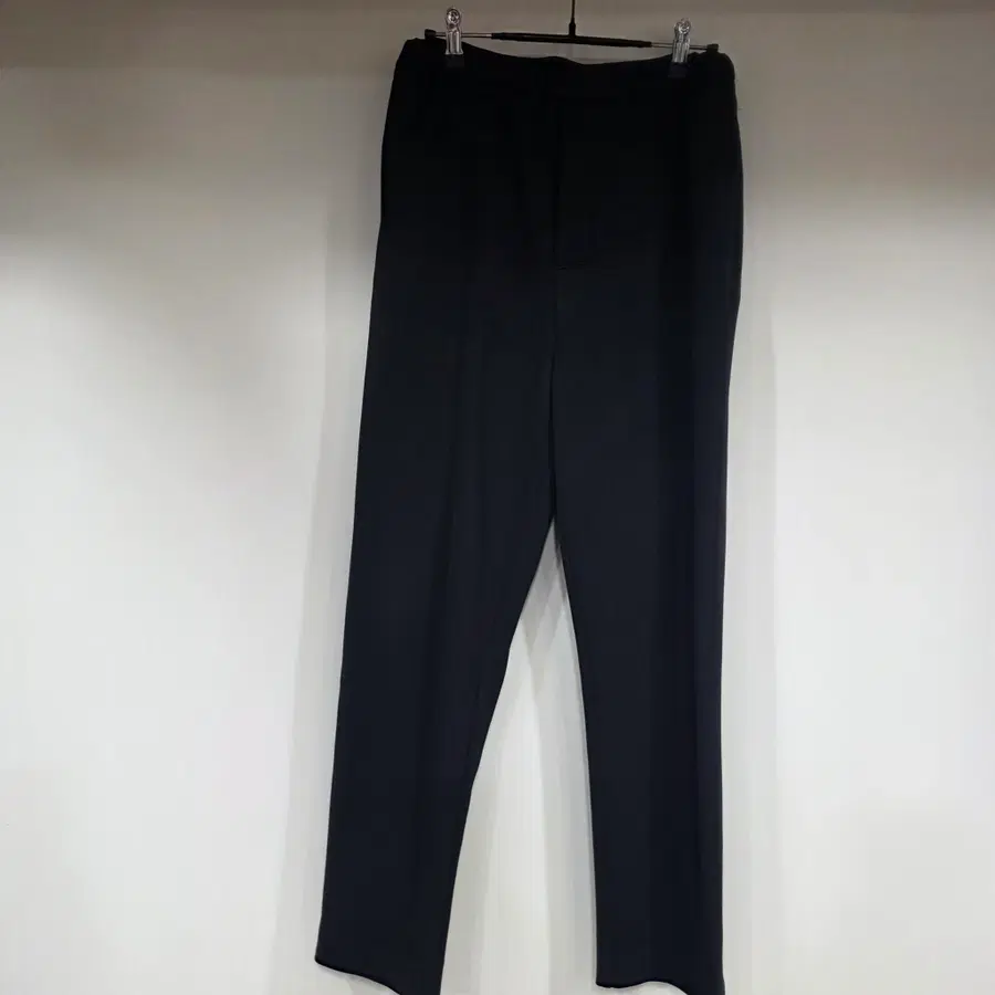 엠포리오 아르마니(EMPORIO ARMANI) 남성용 조거 슬랙스 바지 34인치