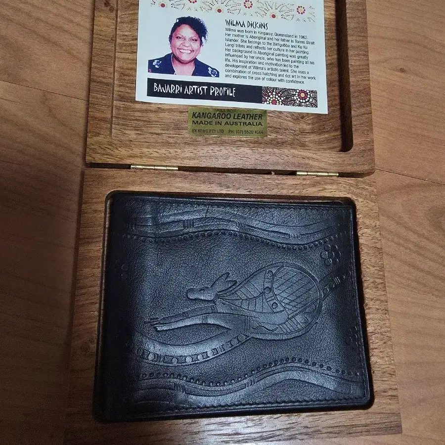 호주산 캥거루가죽 지갑