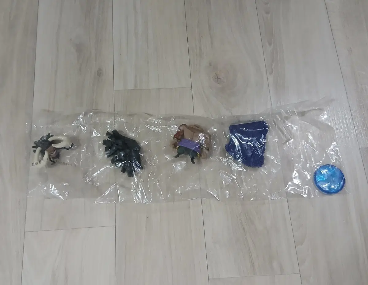*미개봉* 원피스 월드콜렉터블 카이도