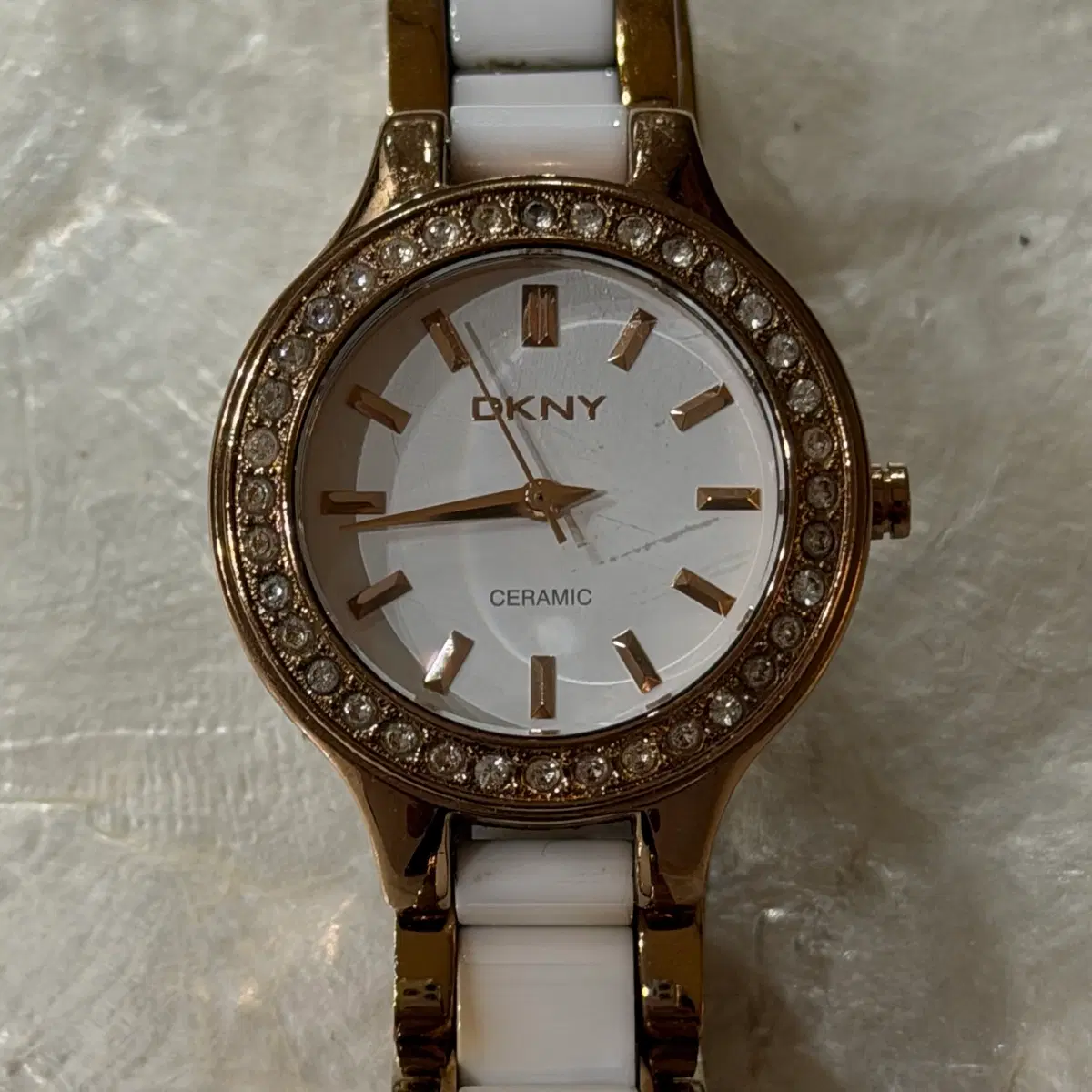 DKNY 도나카란 화이트 세라믹 로즈골드 여성 시계