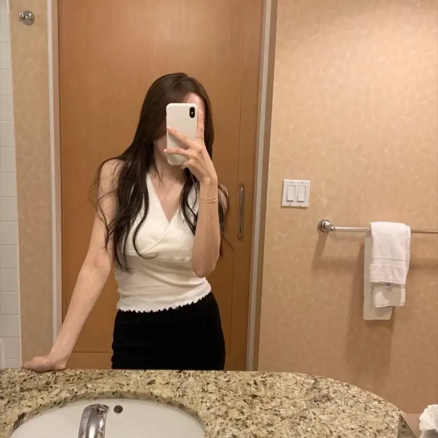 수름 펀칭레이스랩나시