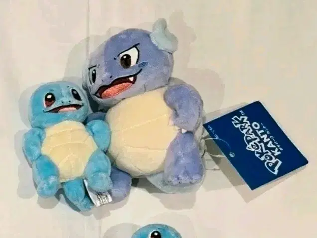 (새상품)포켓파크 칸토(PokePark Kanto) 한정판 꼬부기 어니부기 인형 팔아요