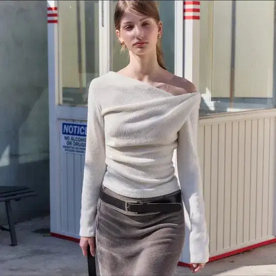 소플러 via shirring top (ivory)