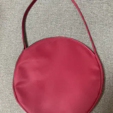 뉴진스 New Jeans 1st EP Bag Ver. RED | 의류/패션잡화 | 번개장터