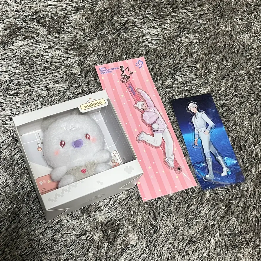 플레이브 은호 굿즈 일괄 판매