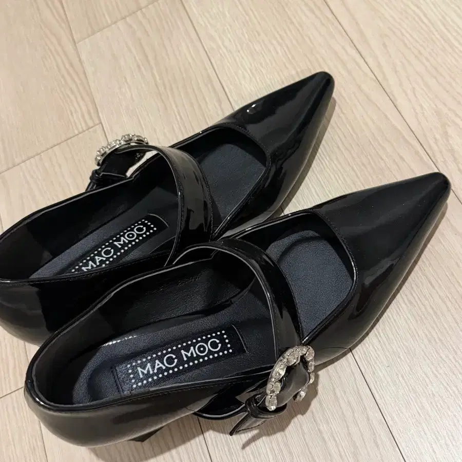 마크모크 제시 펌프스 4cm