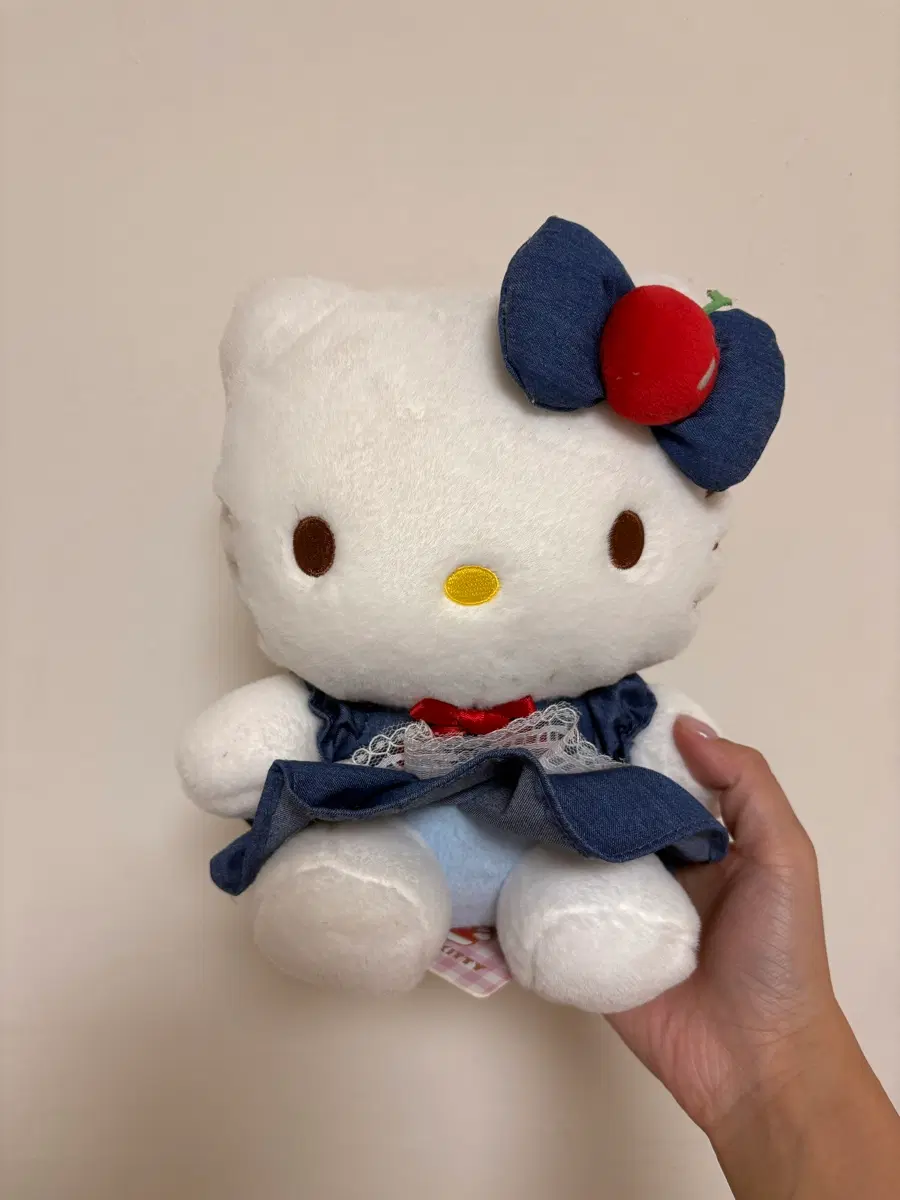 헬로키티 데님 원피스 인형