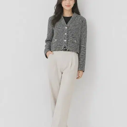 여66/리스트 22FW 체크 패턴 트위드 자켓