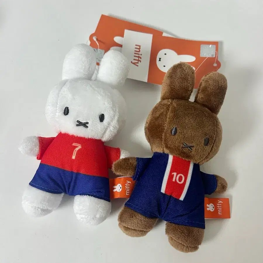 월드컵 미피 인형 키링 2종 세트