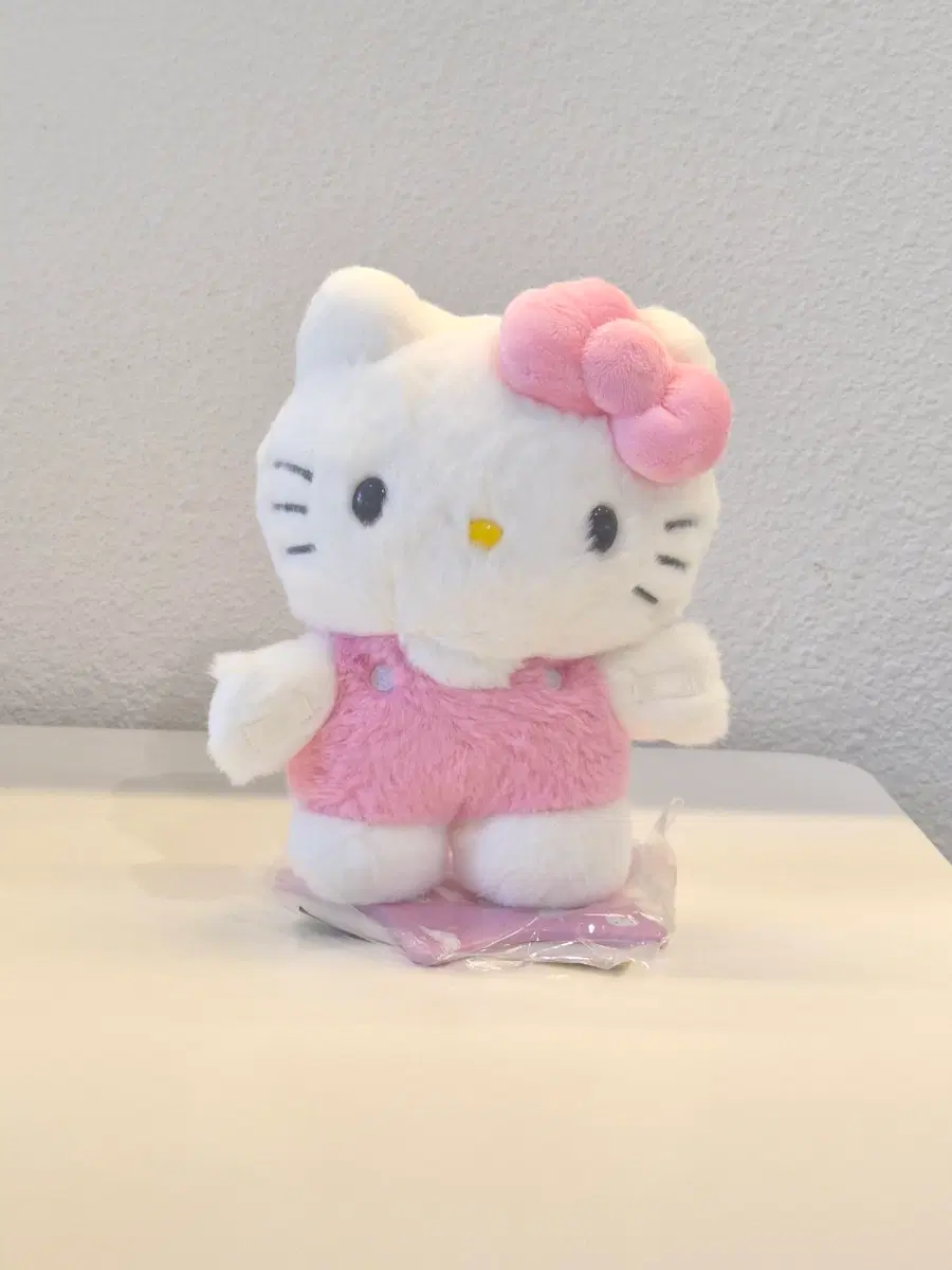 정품)산리오 키티 피탓토 인형 M