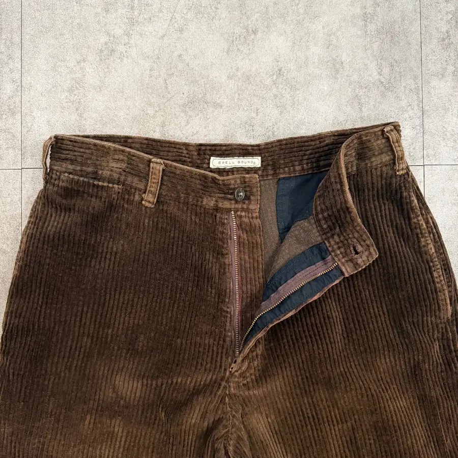 스펠바운드 코듀로이 팬츠 Spellbound Corduroy (30, Made in Japan)