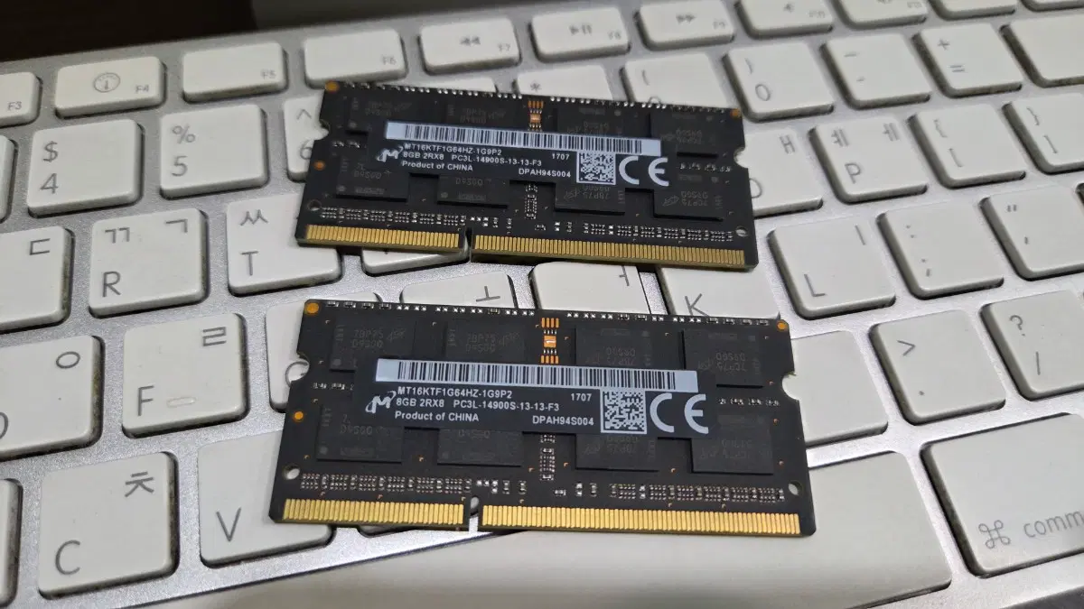 MT 노트북용 메모리 8g  ddr3 저전력 2개. 팝니다