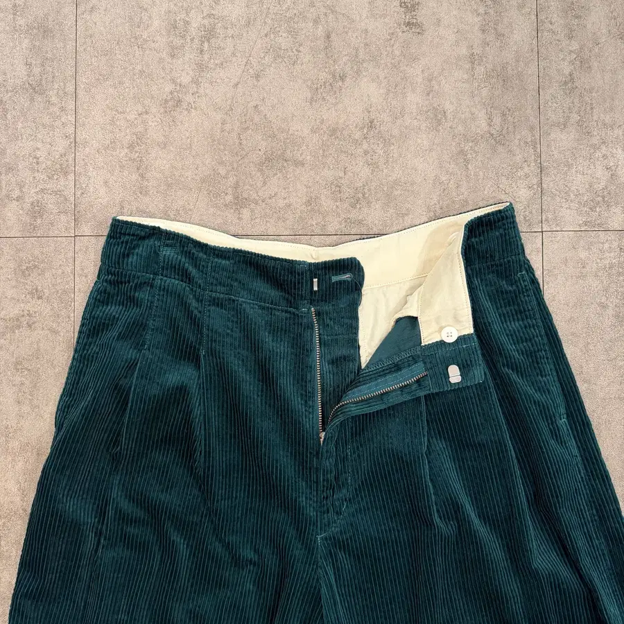 유니클로 Uniqlo U Corduroy Wide (31)