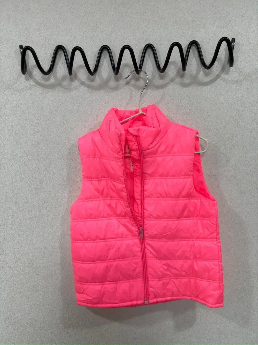 H&M 경량 패딩 조끼 110
