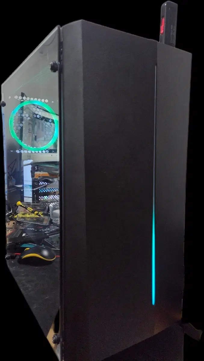 [판매] 인텔 i5-10400 / RTX 3060 12G / RAM 16G / SSD 256G 게이밍 본체