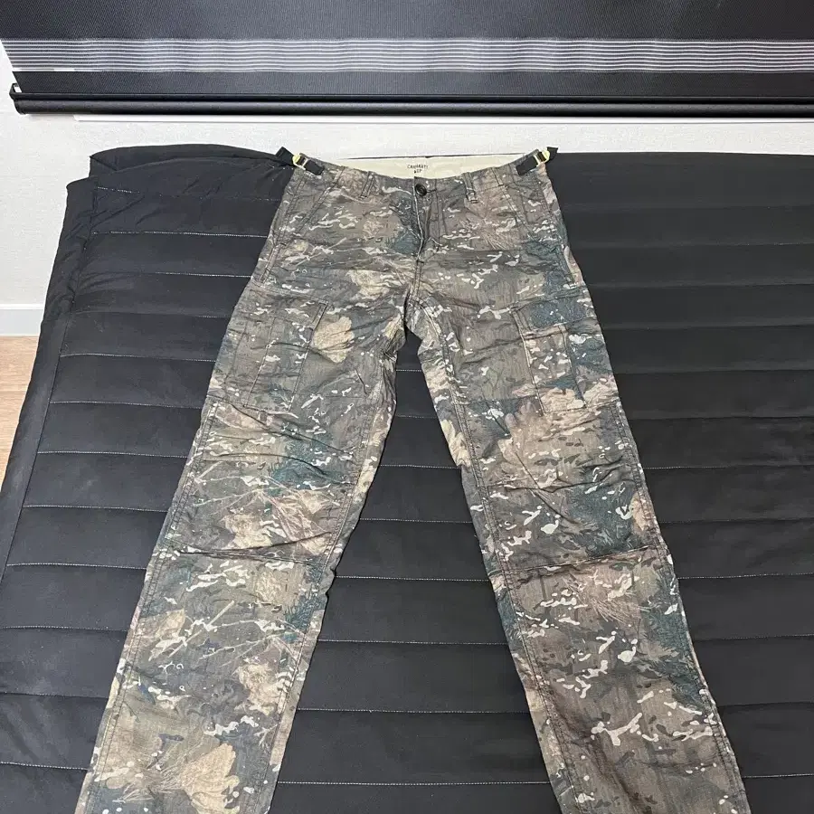 칼하트 카모플라쥬 카고 팬츠 28x32