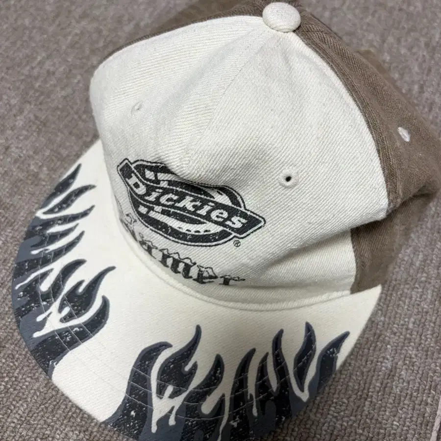 디키즈 네이머 클로딩 일자캡