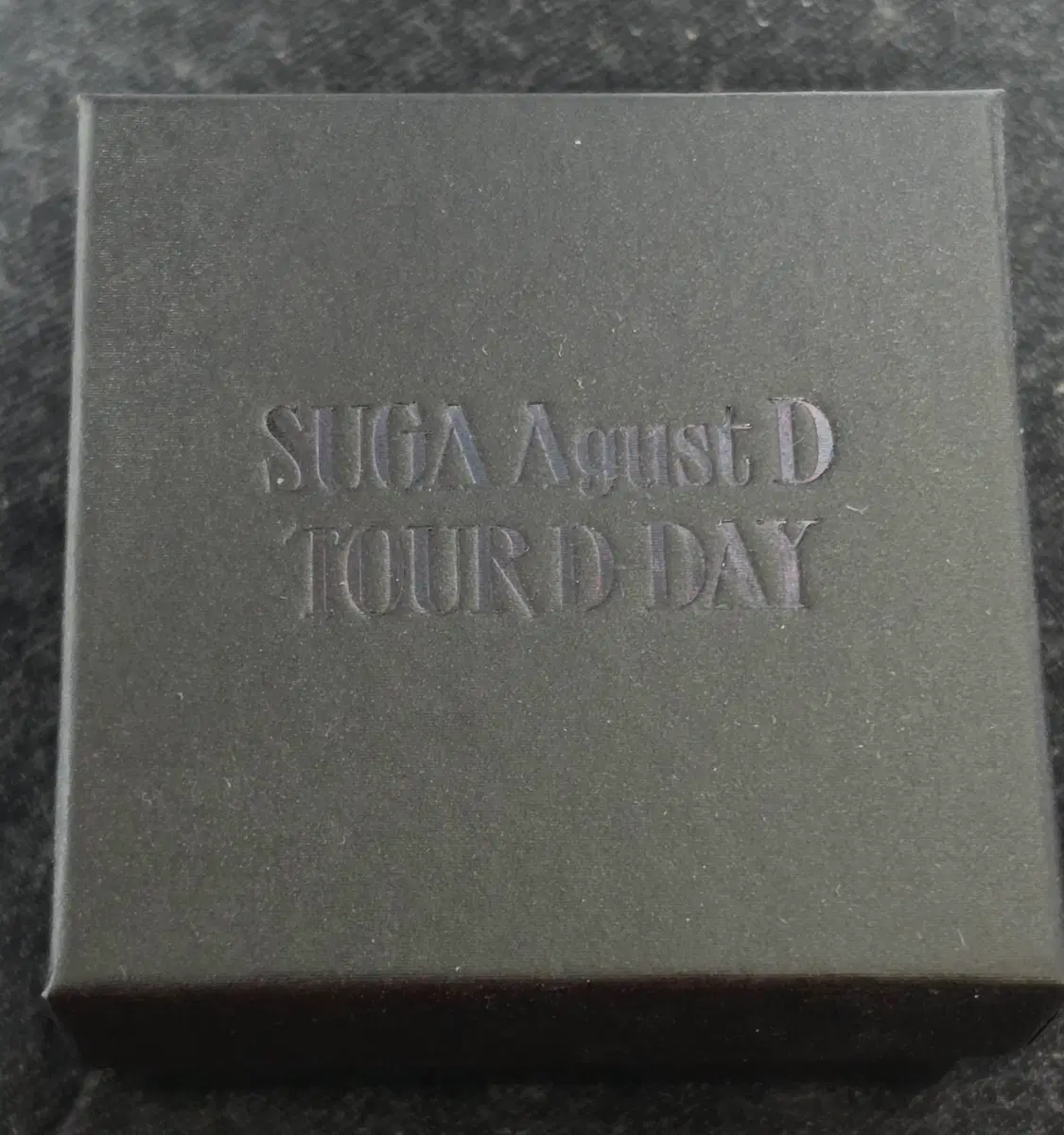 슈가 Agust D 디데이 투어 MD 귀걸이