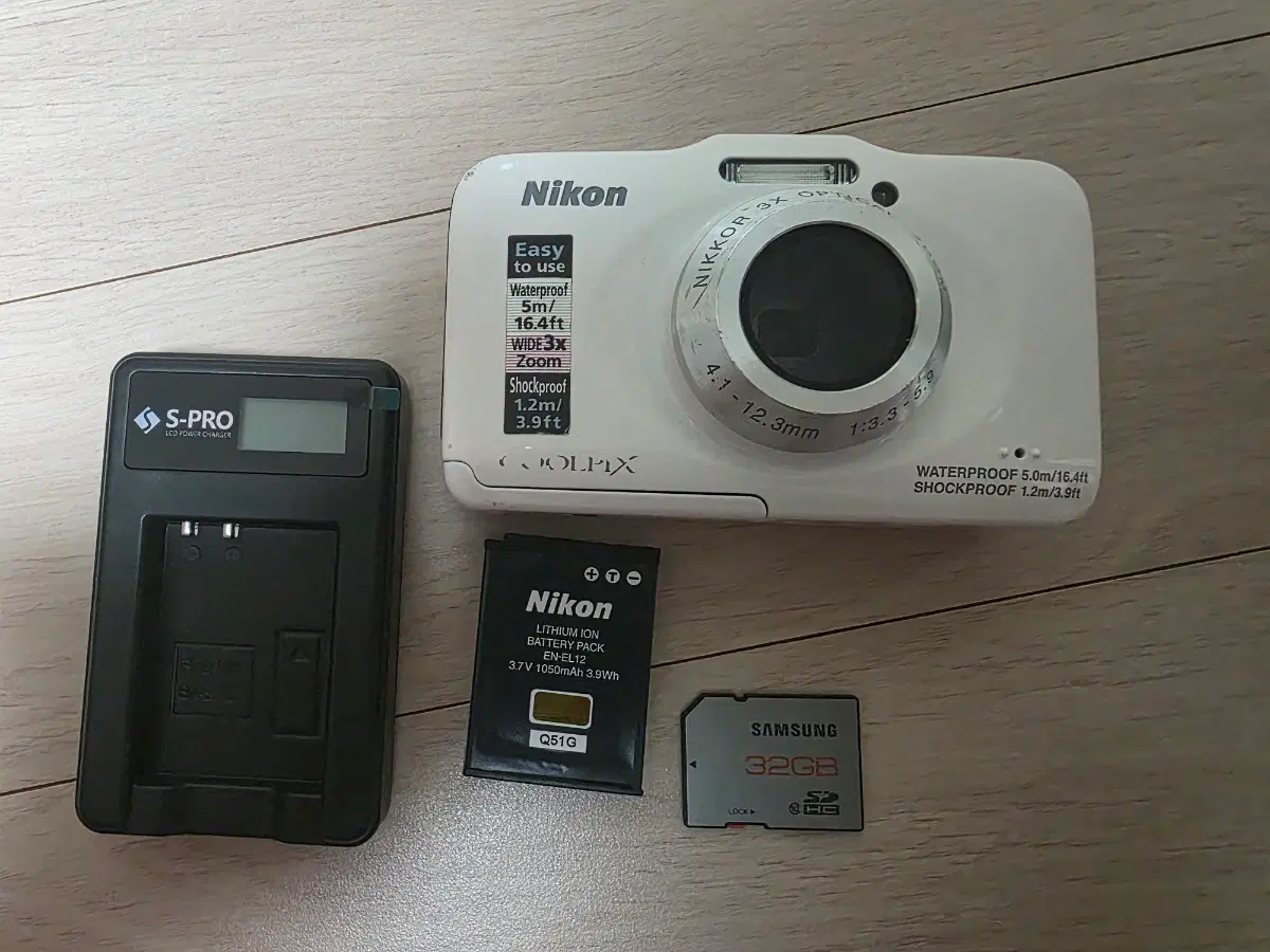 쿨픽스 S31 디카