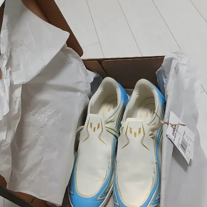 아디다스 F50 메시 리그 TF 풋살화 275