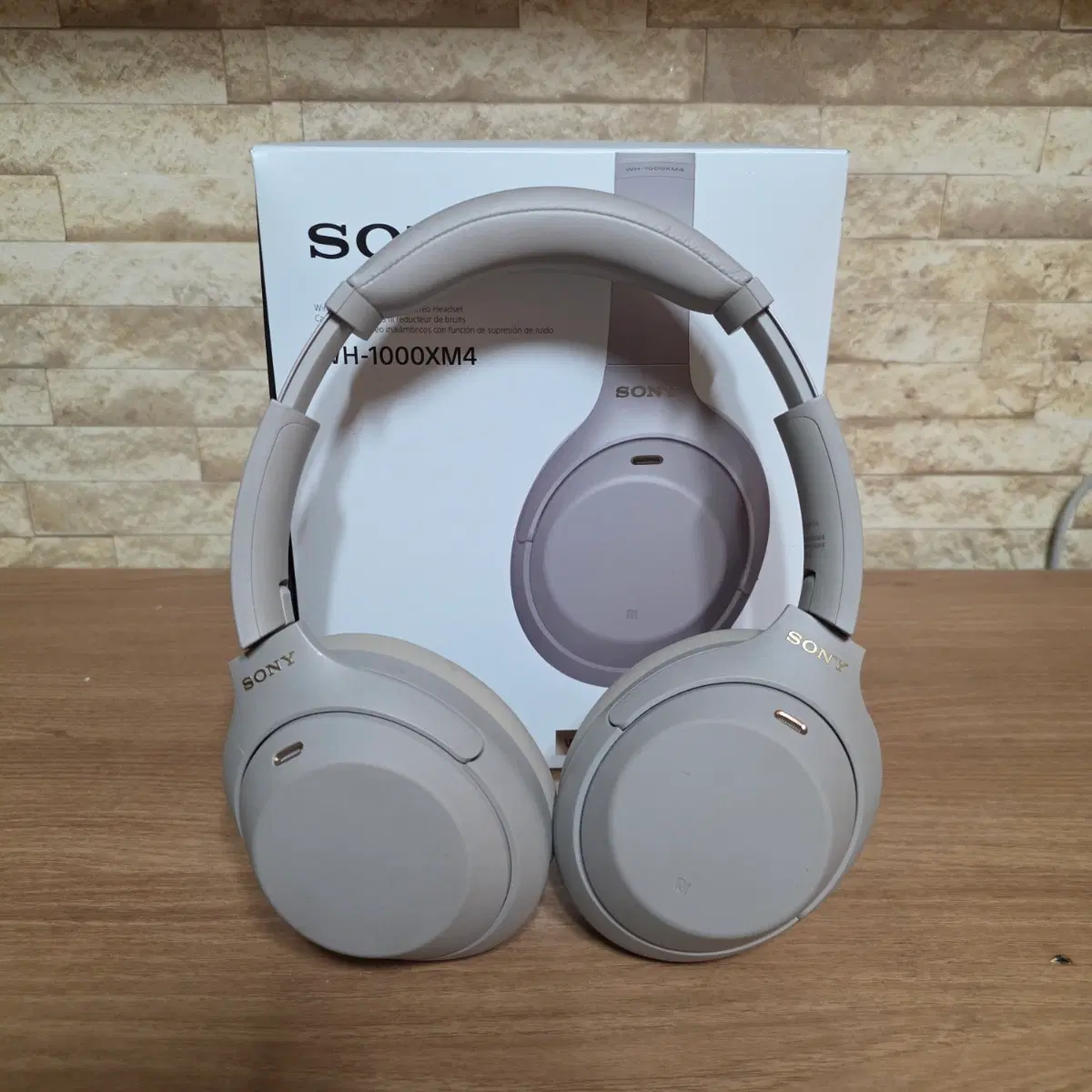 소니 WH-1000XM4 풀셋 판매합니다.