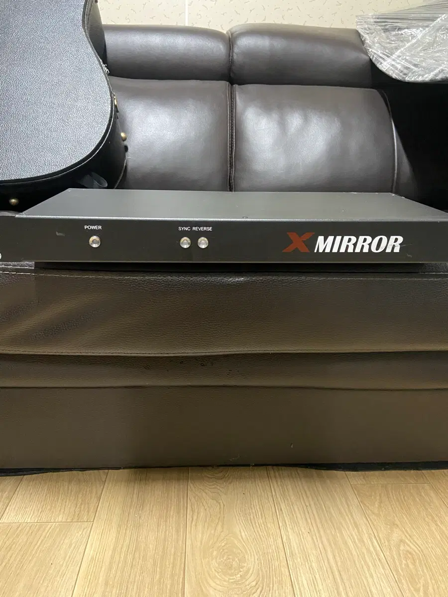 X-MIRROR 3D영상 분배기