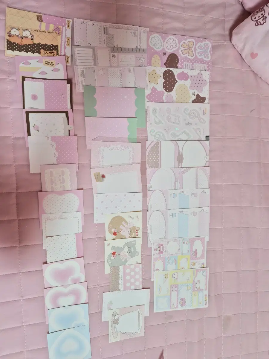 다꾸일괄처분(씰스티커,모조지,속지,산리오,모조지,키스컷,통마테,스티커,바인더,다꾸,코랄트리,키링,핀버튼