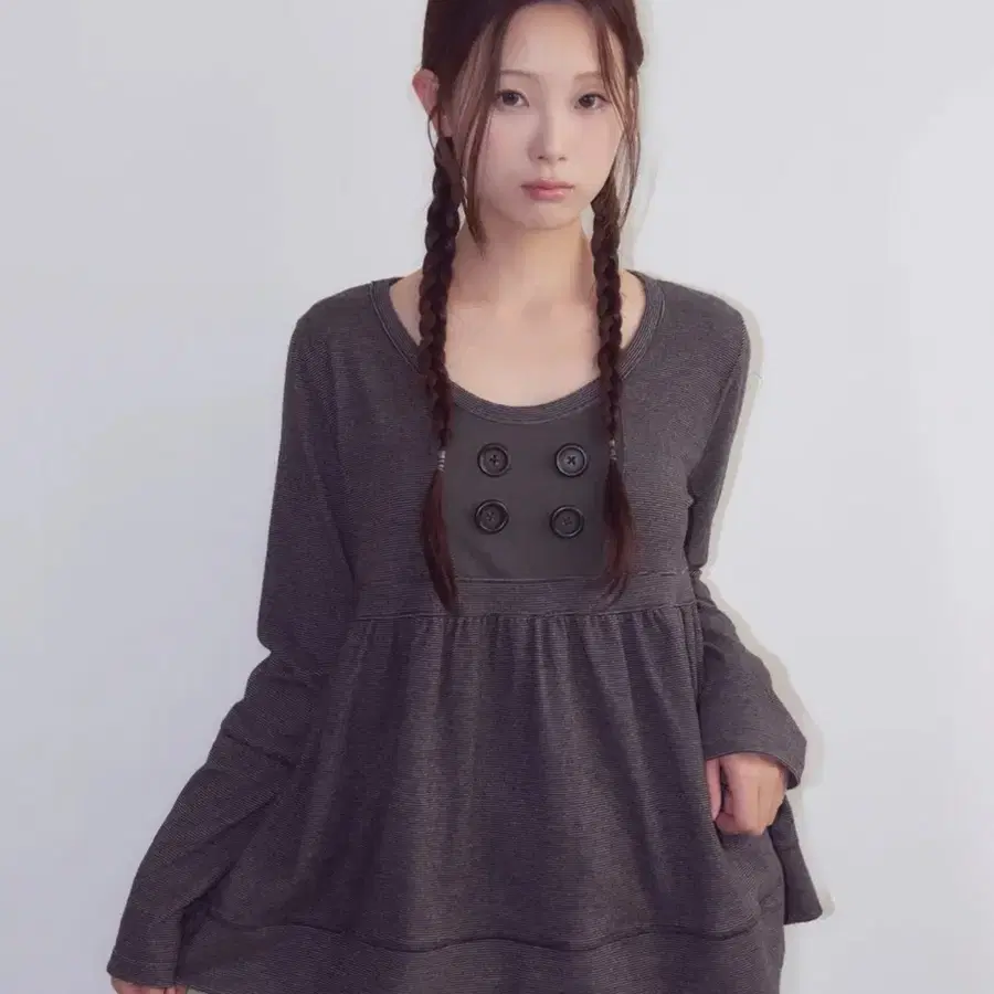 오피쉬 오피쉬 롱 슬리브 Button Shirring Long Sleeve