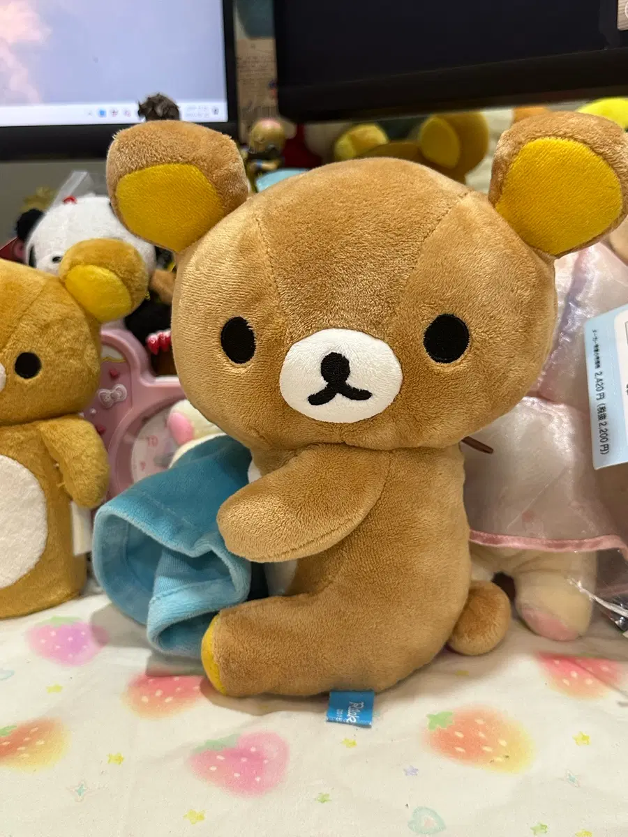 리락쿠마 이불 인형