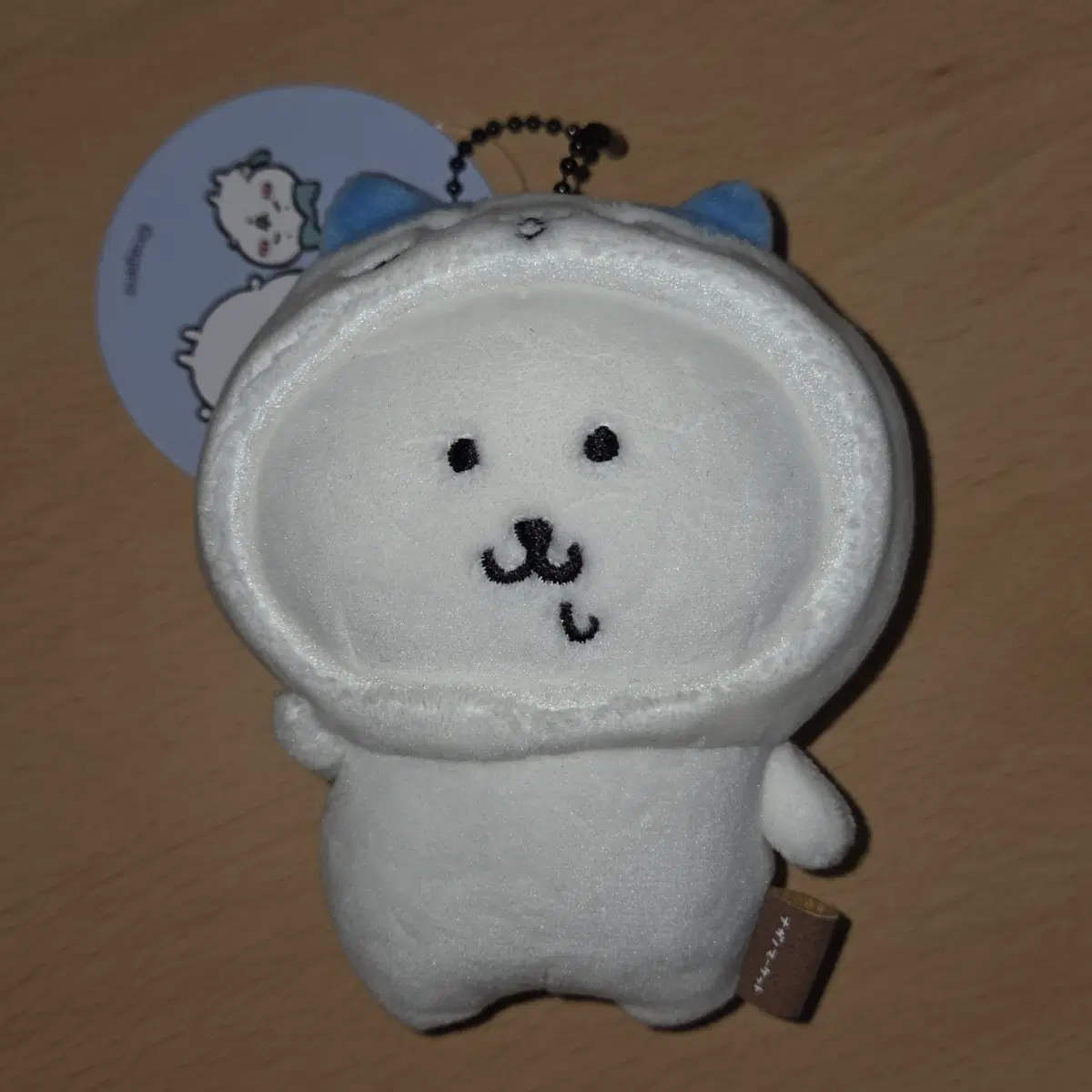 하치와레 탈 쓴 침담곰 마스코트