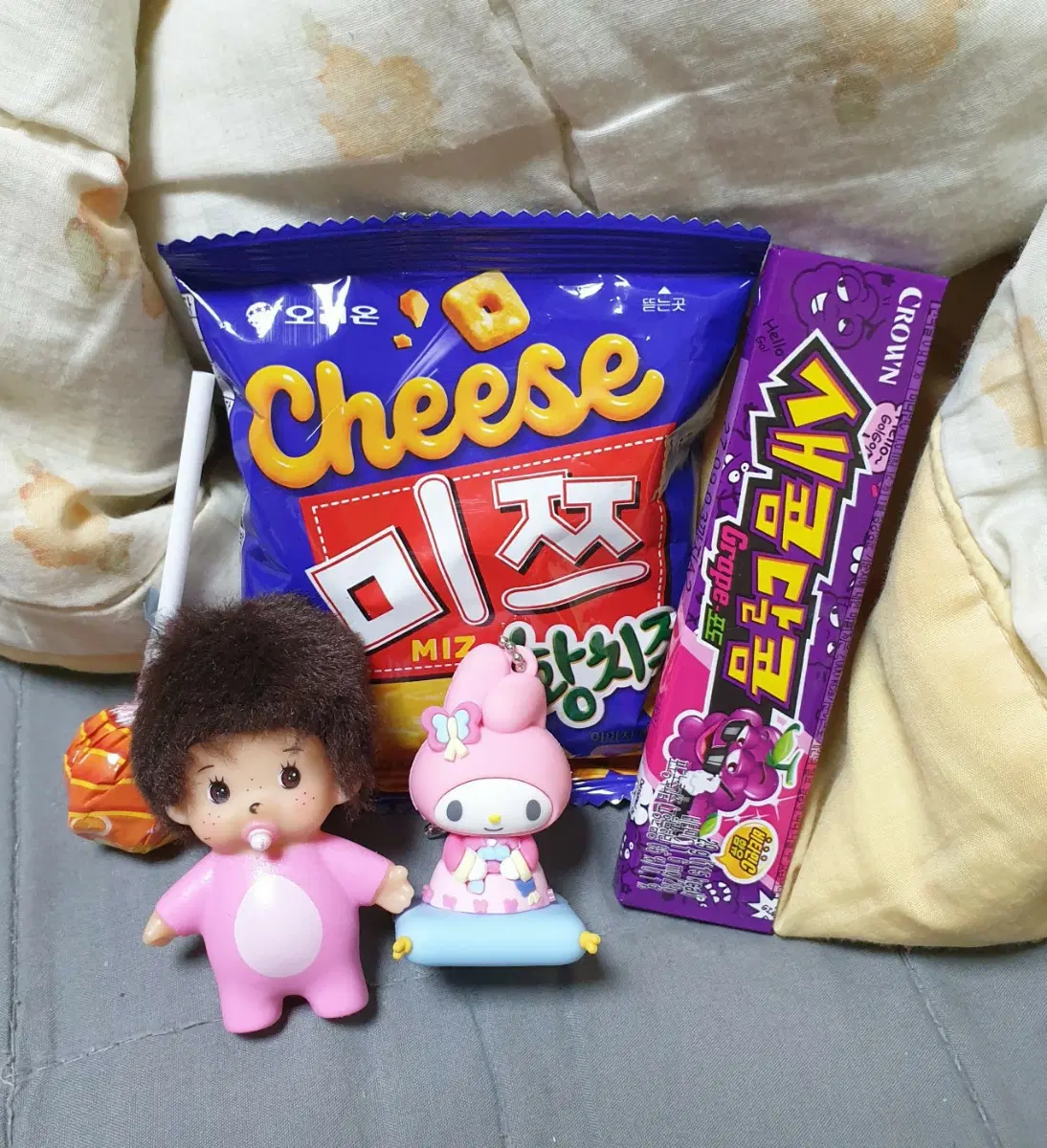 몬치치 마이멜로디 가챠 과자서비스 2300원의 행복