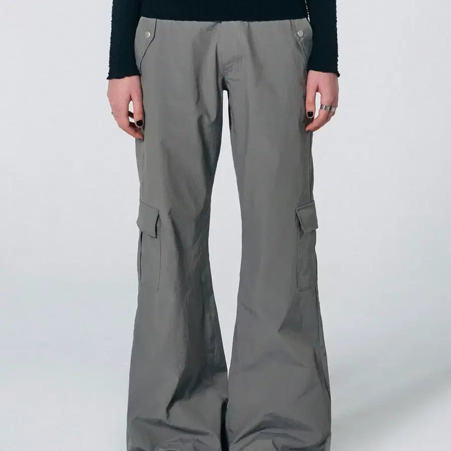 스컬프터 부츠컷 카고 팬츠 Bootscut cargo pants | grey