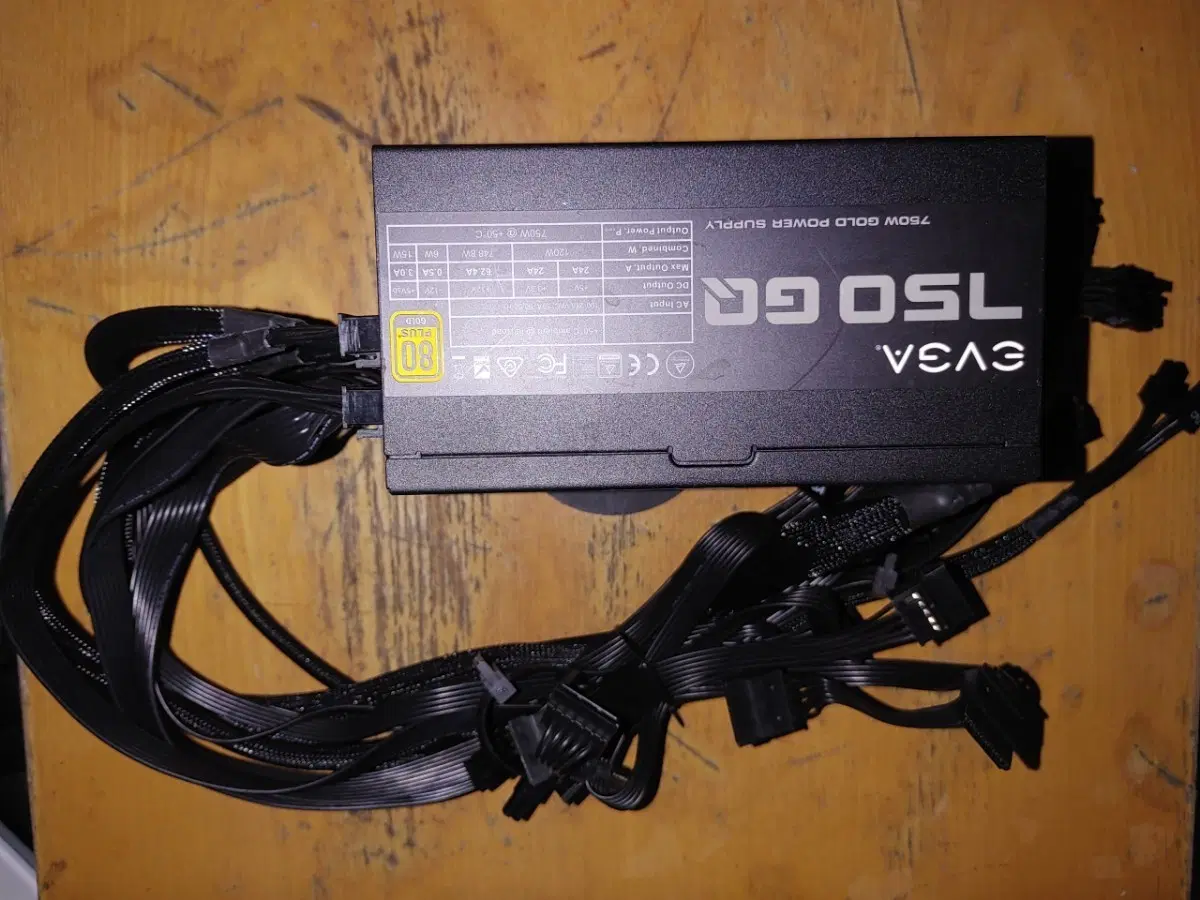 EVGA 750GQ 80plus 골드 파워 서플라이