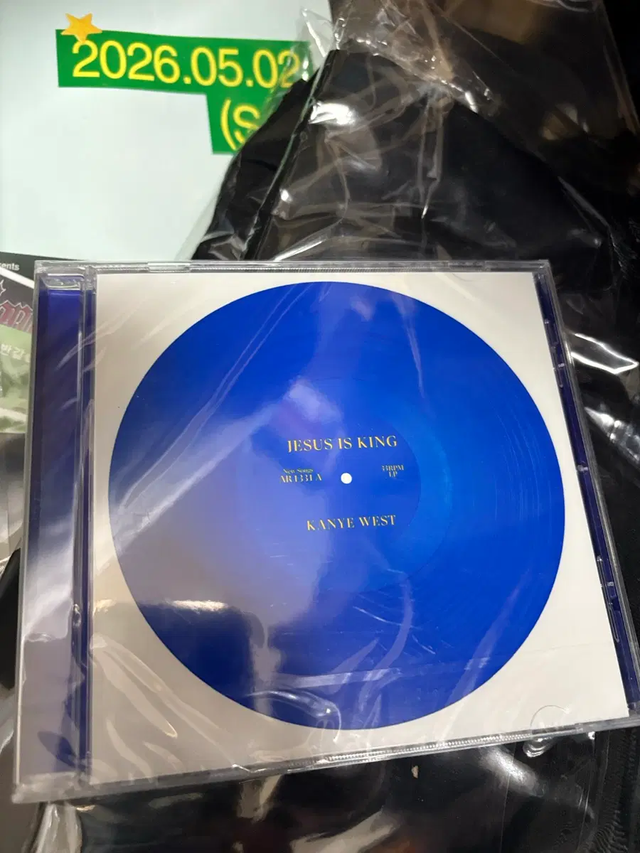 칸예 kanye Jesus Is King cd 미개봉 새상품